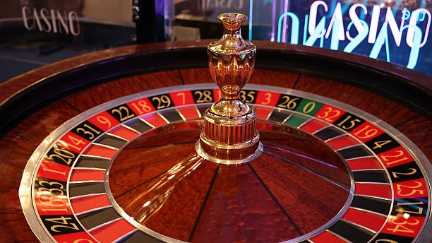 Live casino table with multiple dealer angles